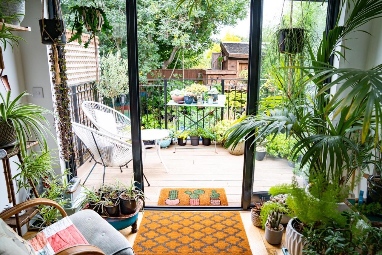 The Green House Портсмът Екстериор снимка