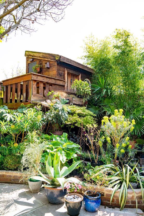 The Green House Портсмът Екстериор снимка